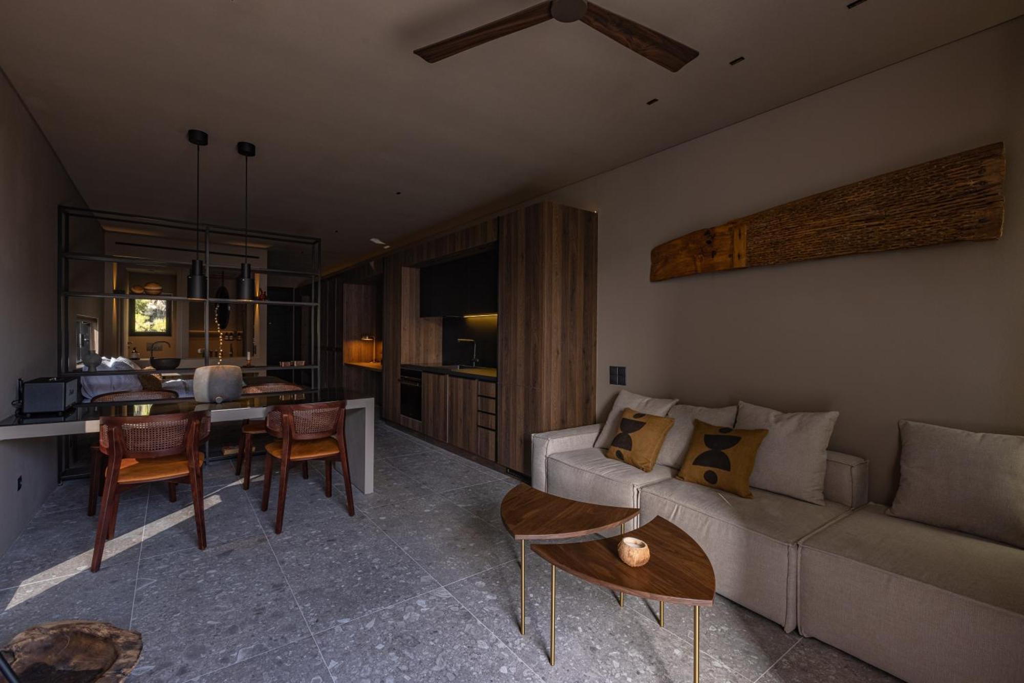 Olea Vouliagmeni Suite Athen Exterior foto